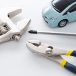車の模型と工具